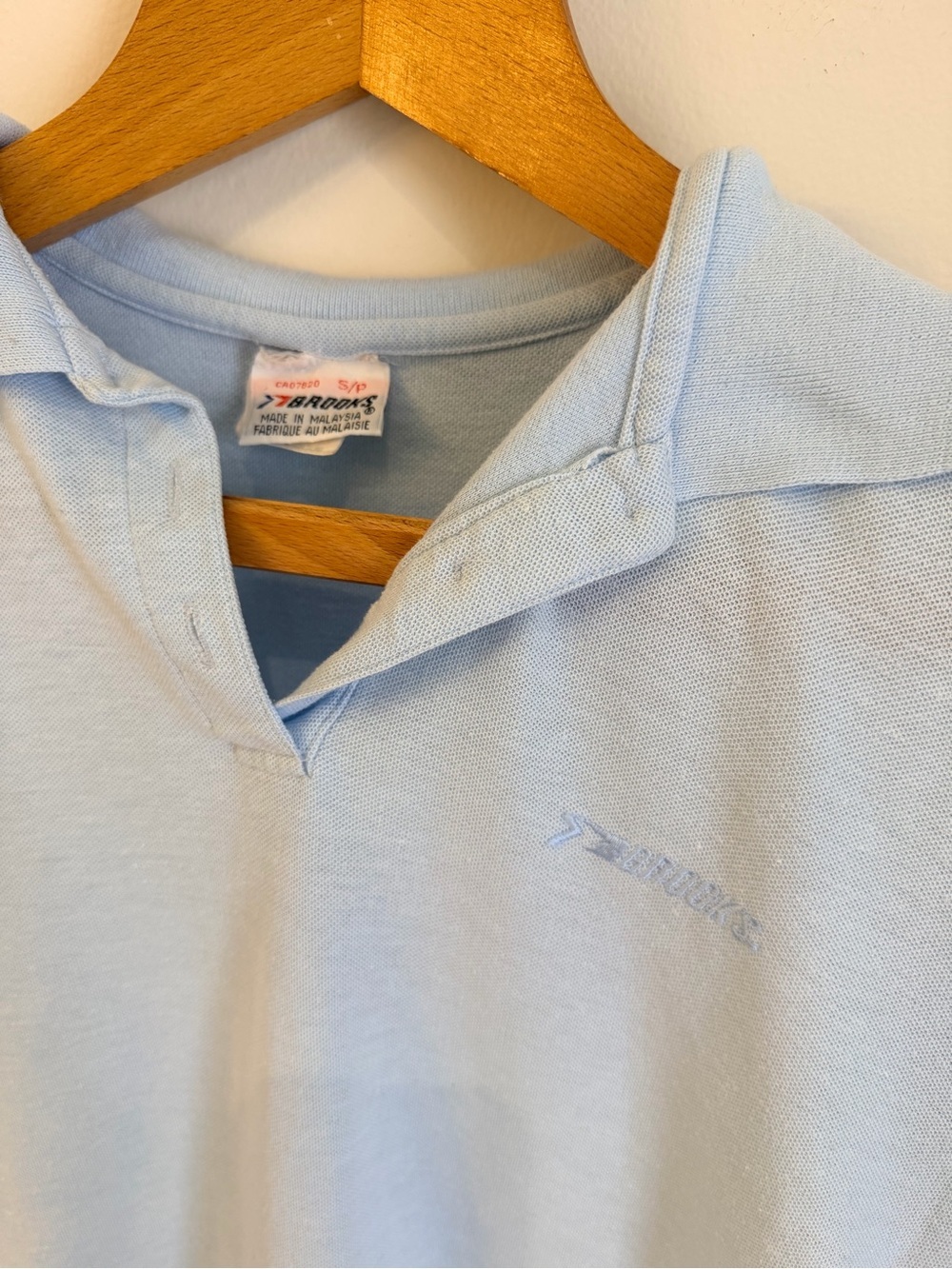 Vintage unisex brooks Pale Blue Polo with Subtle Embroidered Logo